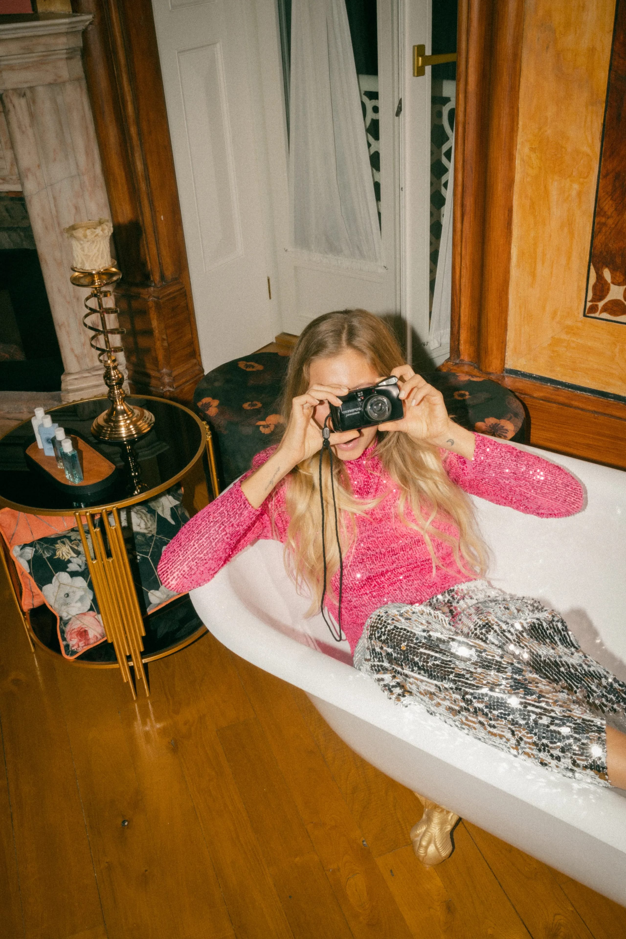 This dazzling ensemble features an abundance of sequins and shimmer, exuding glamour and sophistication. With sexy cuts that flatter and elevate, our resort wear is a celebration of confidence and good vibes. Each piece is a symphony of sparkle, designed to catch the light and make a statement. From sequined dresses to glittering separates,is a perfect blend of festivity and elegance Whether it's a beachside soiree or a poolside celebration, is crafted for those who appreciate the finer details of fashion and love to shine