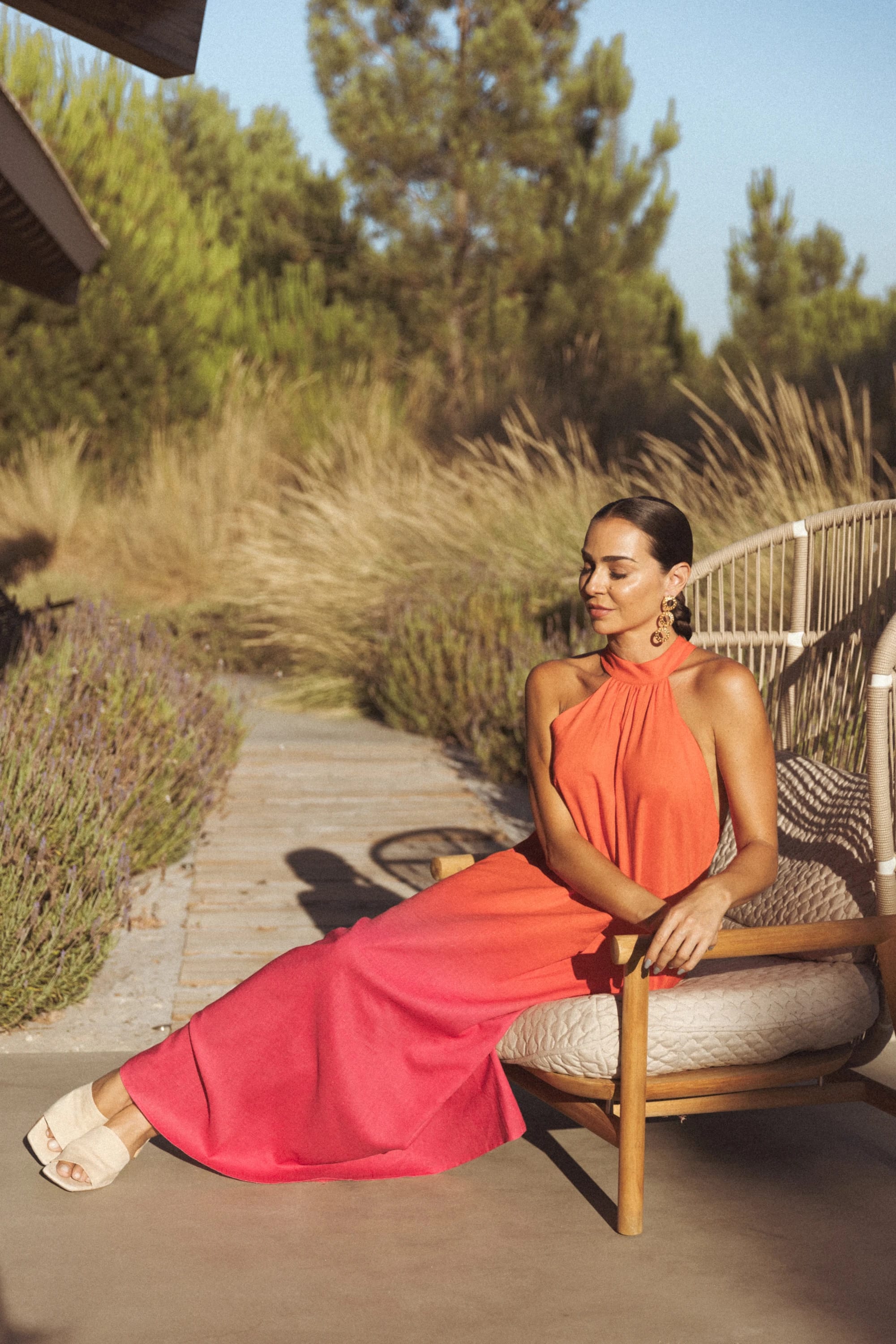 SIENNA_VANESSA MARTINS_15 Fashion Photoshoot for SIENNA INSPO with Vanessa Martins for summer capsule collection with long gradient dress pink and orange